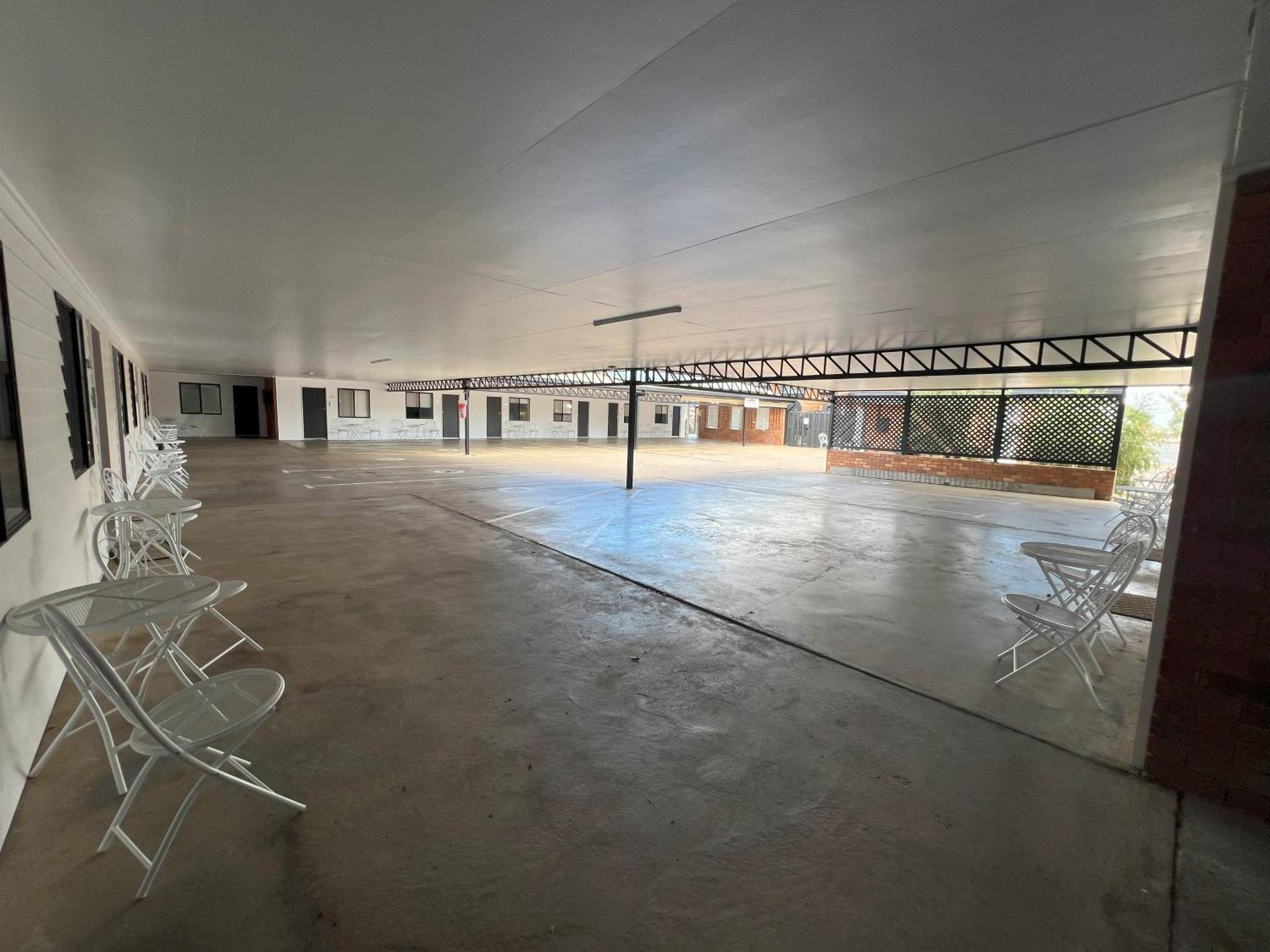 Abajaz Motel-Central-King Bed-Shaded Parking Longreach Exteriör bild