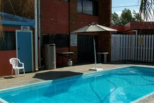 Abajaz Motel-Central-King Bed-Shaded Parking Longreach Exteriör bild
